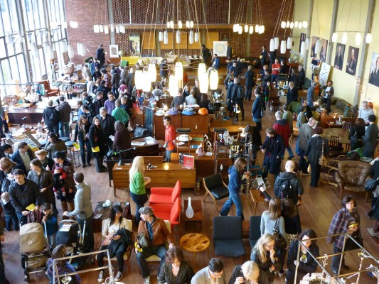 midcentury-modern Midcentury Modern fair in Dulwich