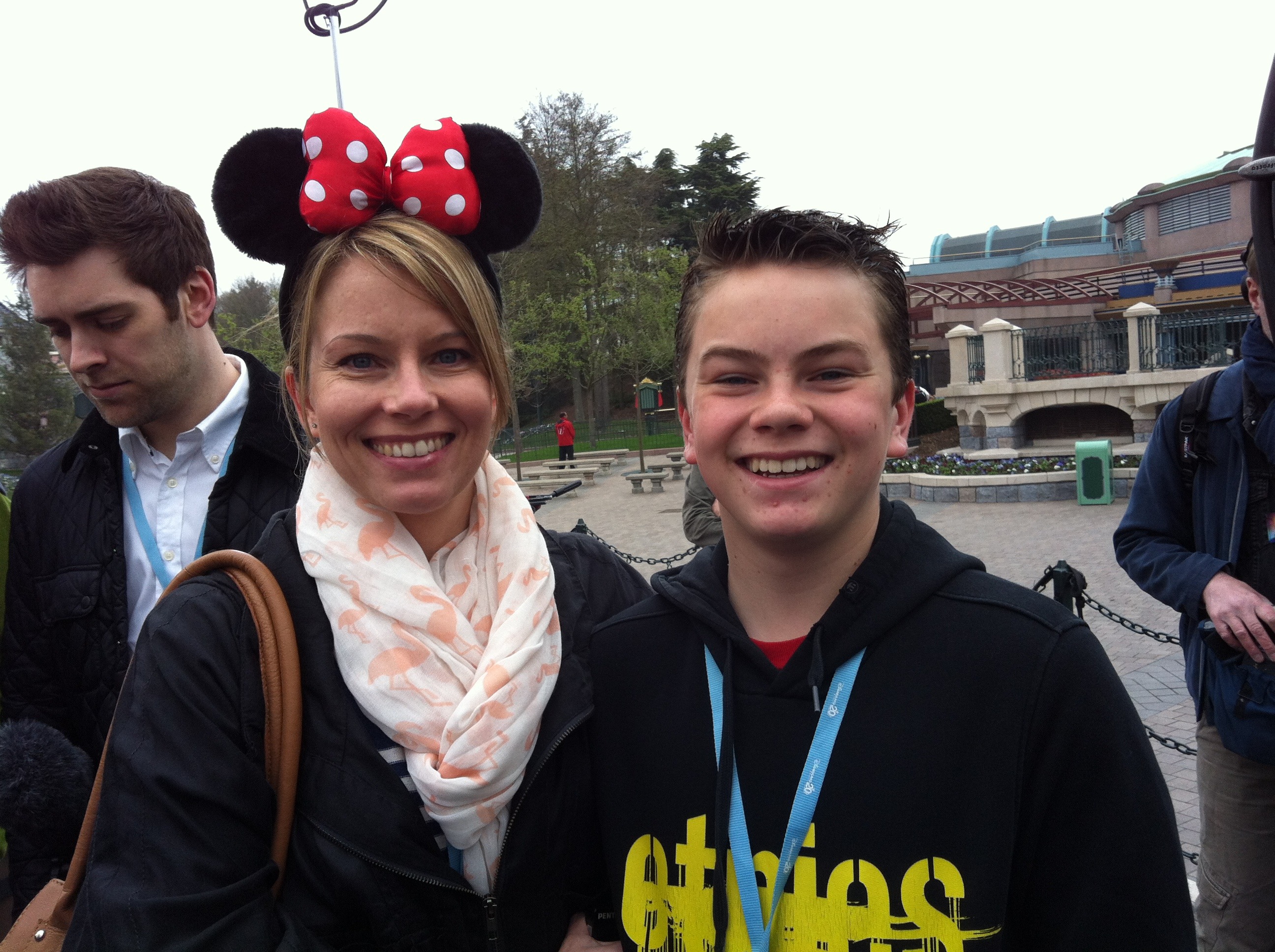 English Mum as Minnie, with her son