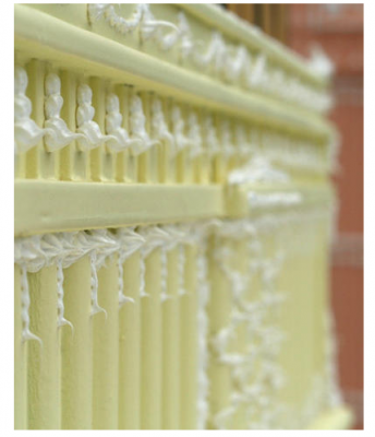 detail of cake crazy golf
