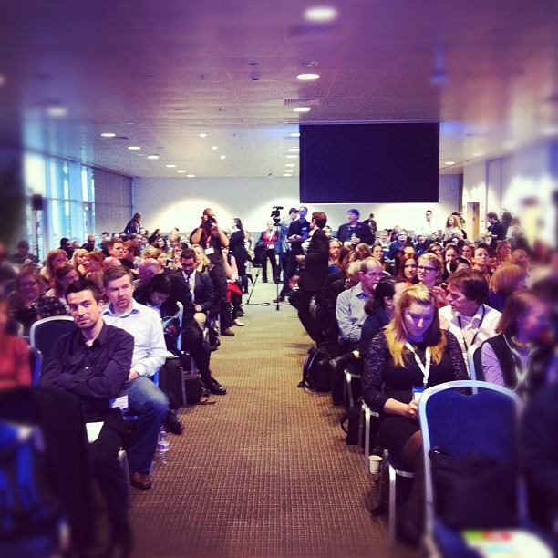 Jenography talks to a packed house at Social Travel Market 2012