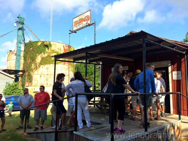 queueing for Snow's BBQ, Lexington