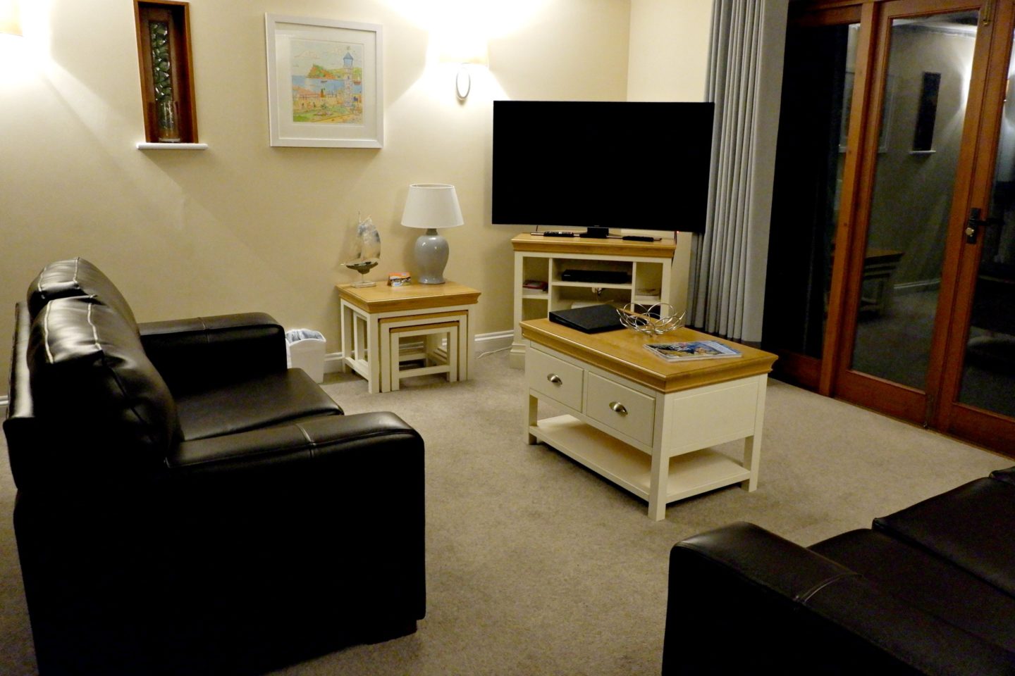 Linney Cottage sitting room