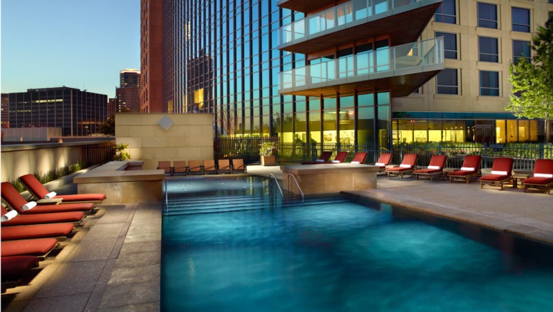 Omni Fort Worth pool