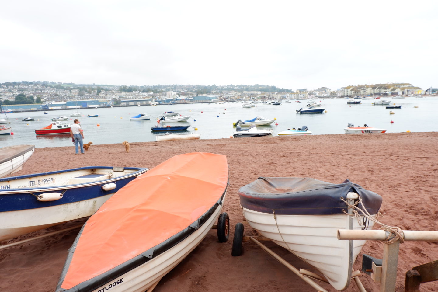 boats on shore in Shaldon South Devon - Jenography