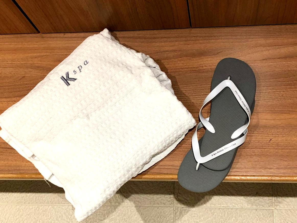K West K Spa robe & flip-flops - Jenography